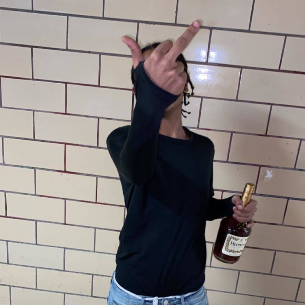 Meet your Posher, Bam